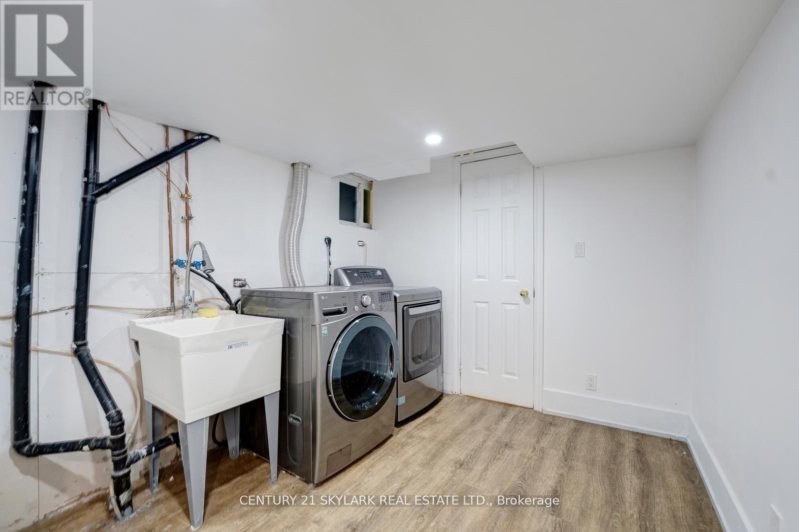 66 Corbett Drive, Barrie, Ontario  L6M 5V3 - Photo 37 - S12707256