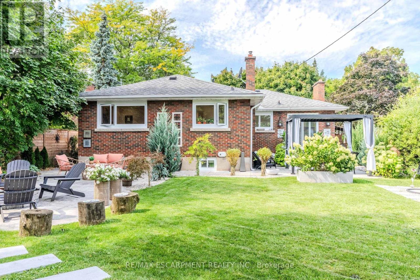 23 West Hampton Road, St. Catharines, Ontario  L2T 3E6 - Photo 43 - X12692764