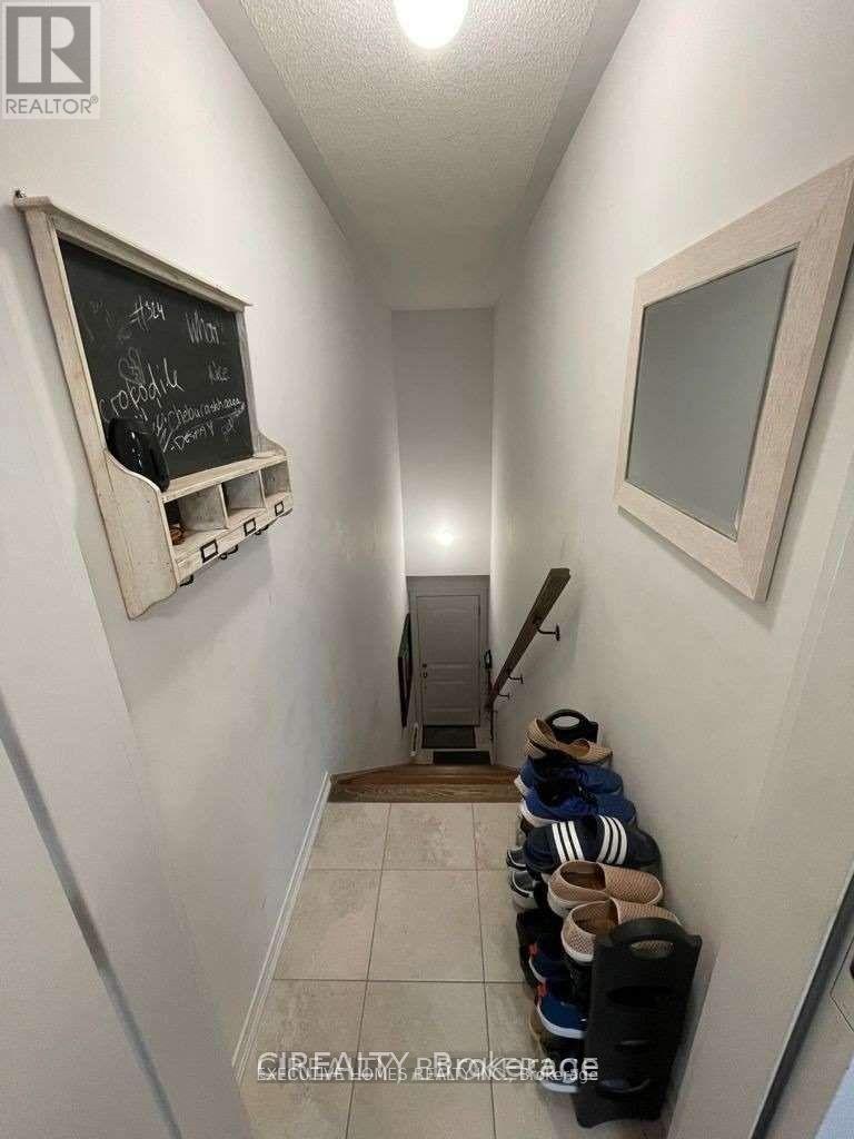 16 - 2480 Post Road, Oakville, Ontario  L6H 0K1 - Photo 3 - W12707260