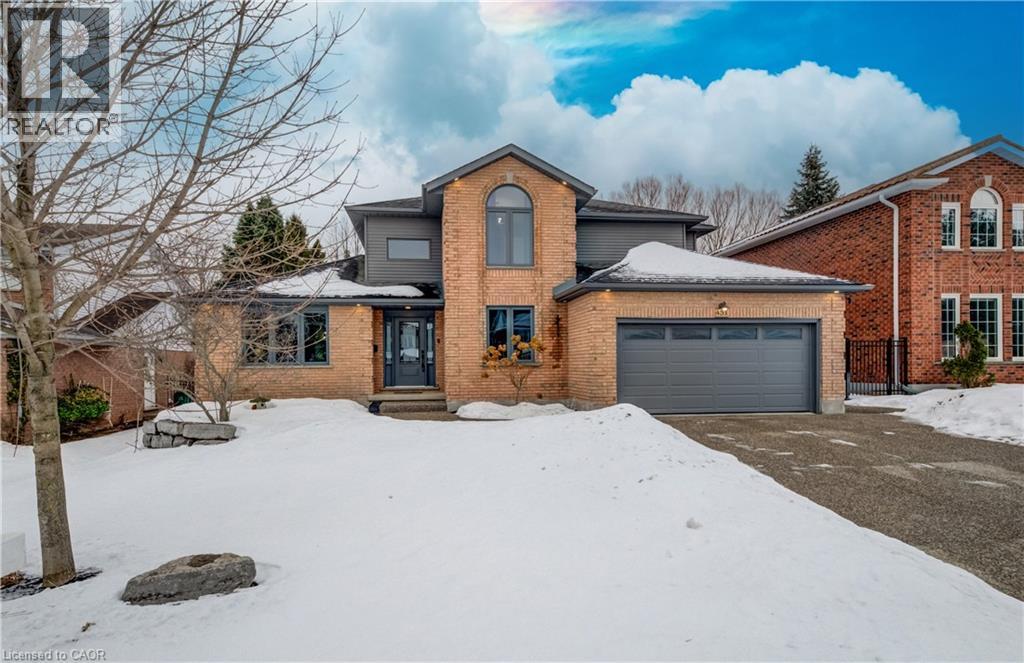 451 Knightsbridge Court, Waterloo, Ontario  N2T 2G5 - Photo 2 - 40798004