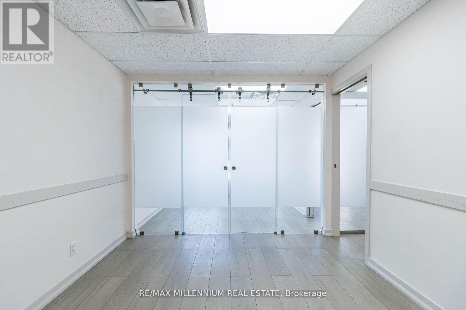 4 - 259 Edgeley Boulevard, Vaughan, Ontario  L4K 3Y5 - Photo 17 - N12707262