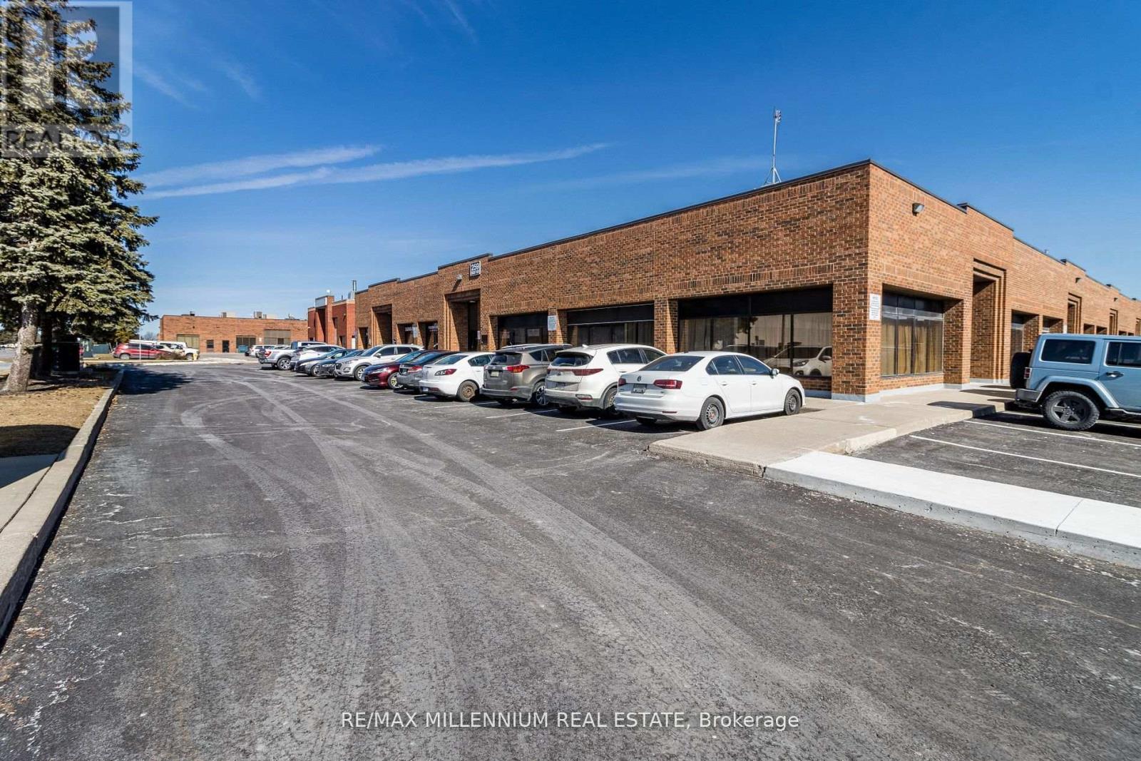 4 - 259 Edgeley Boulevard, Vaughan, Ontario  L4K 3Y5 - Photo 37 - N12707262