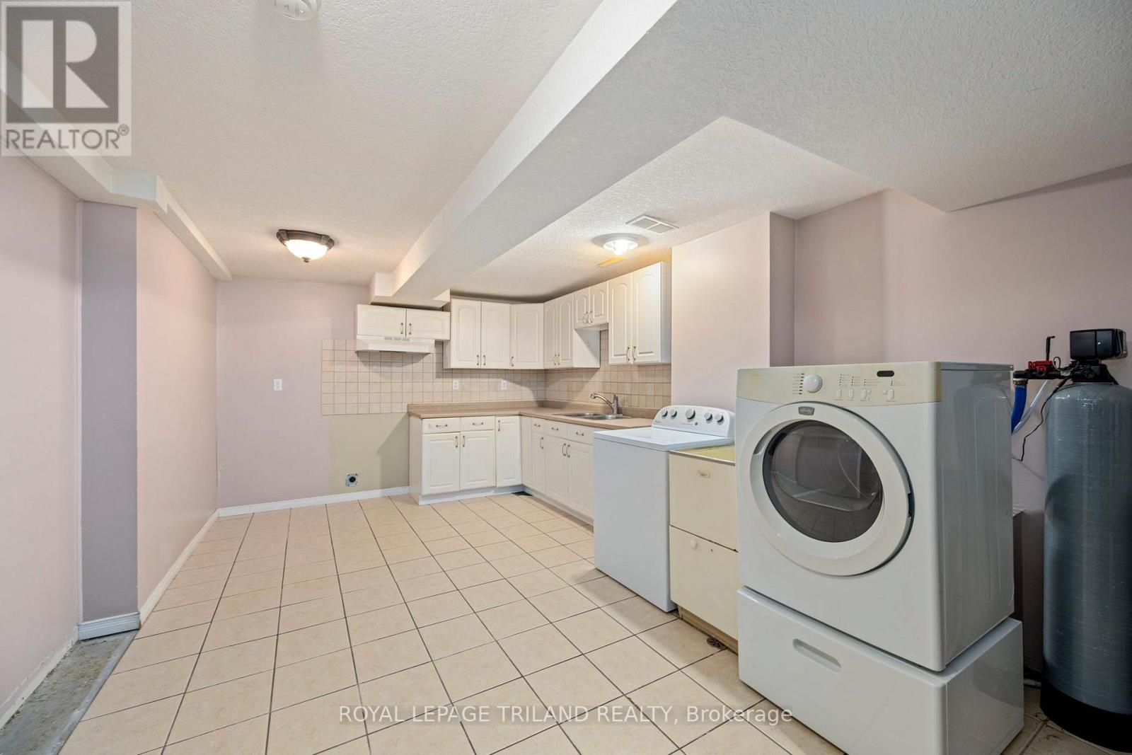 Photo 27 of 35 for 57 Axford Parkway