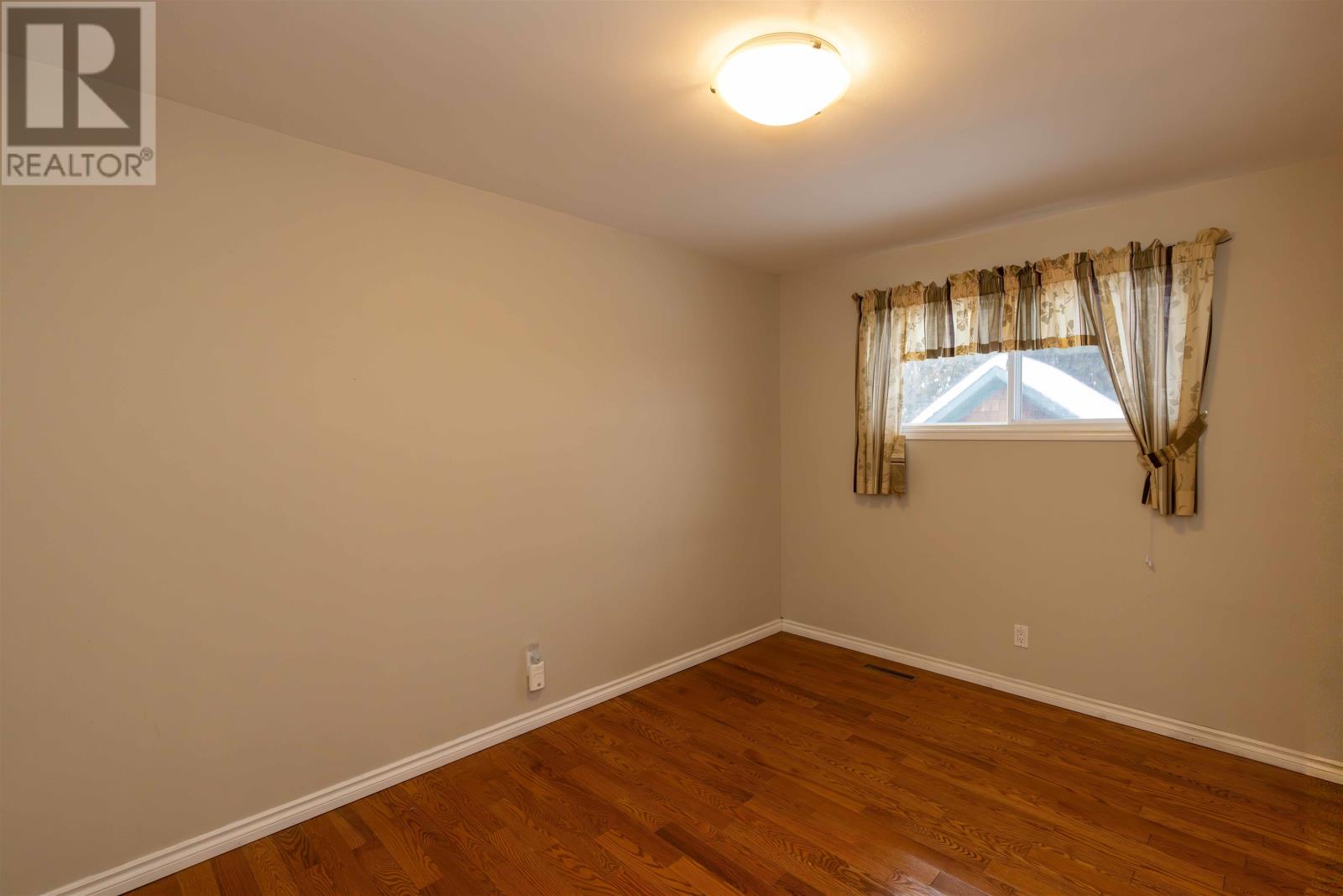 423 Westbury Cres, Thunder Bay, Ontario  P7C 4N6 - Photo 13 - TB2600087