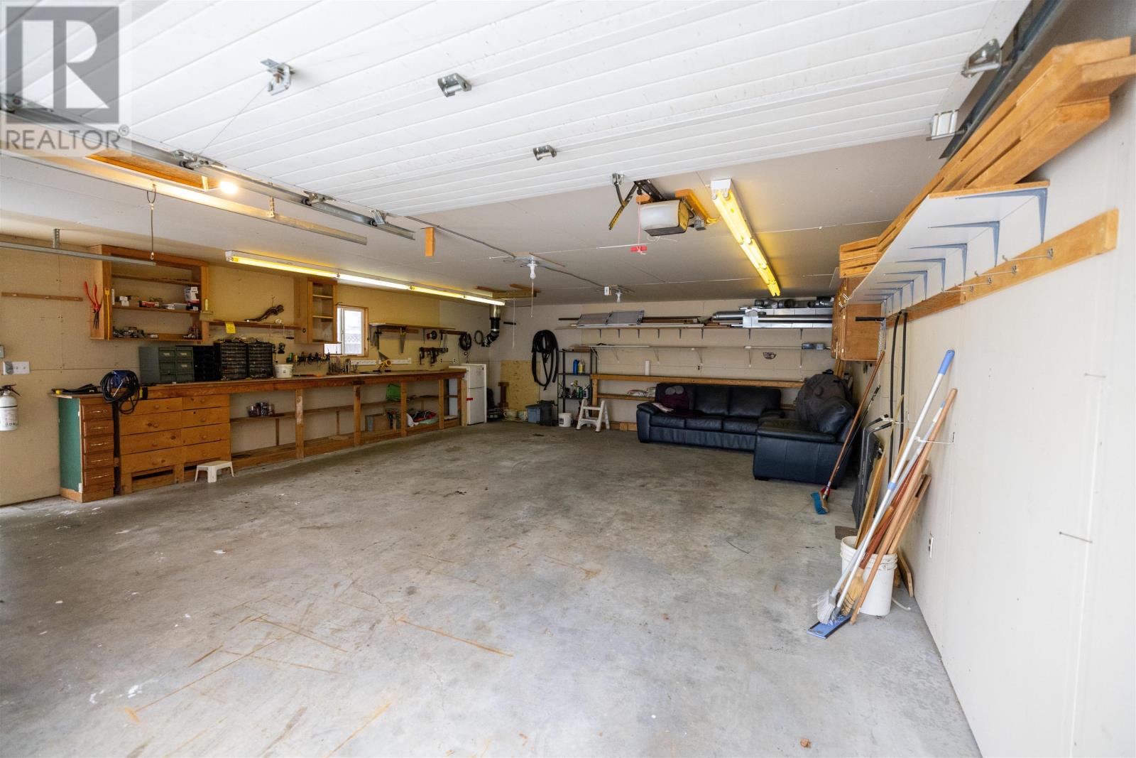 423 Westbury Cres, Thunder Bay, Ontario  P7C 4N6 - Photo 29 - TB2600087