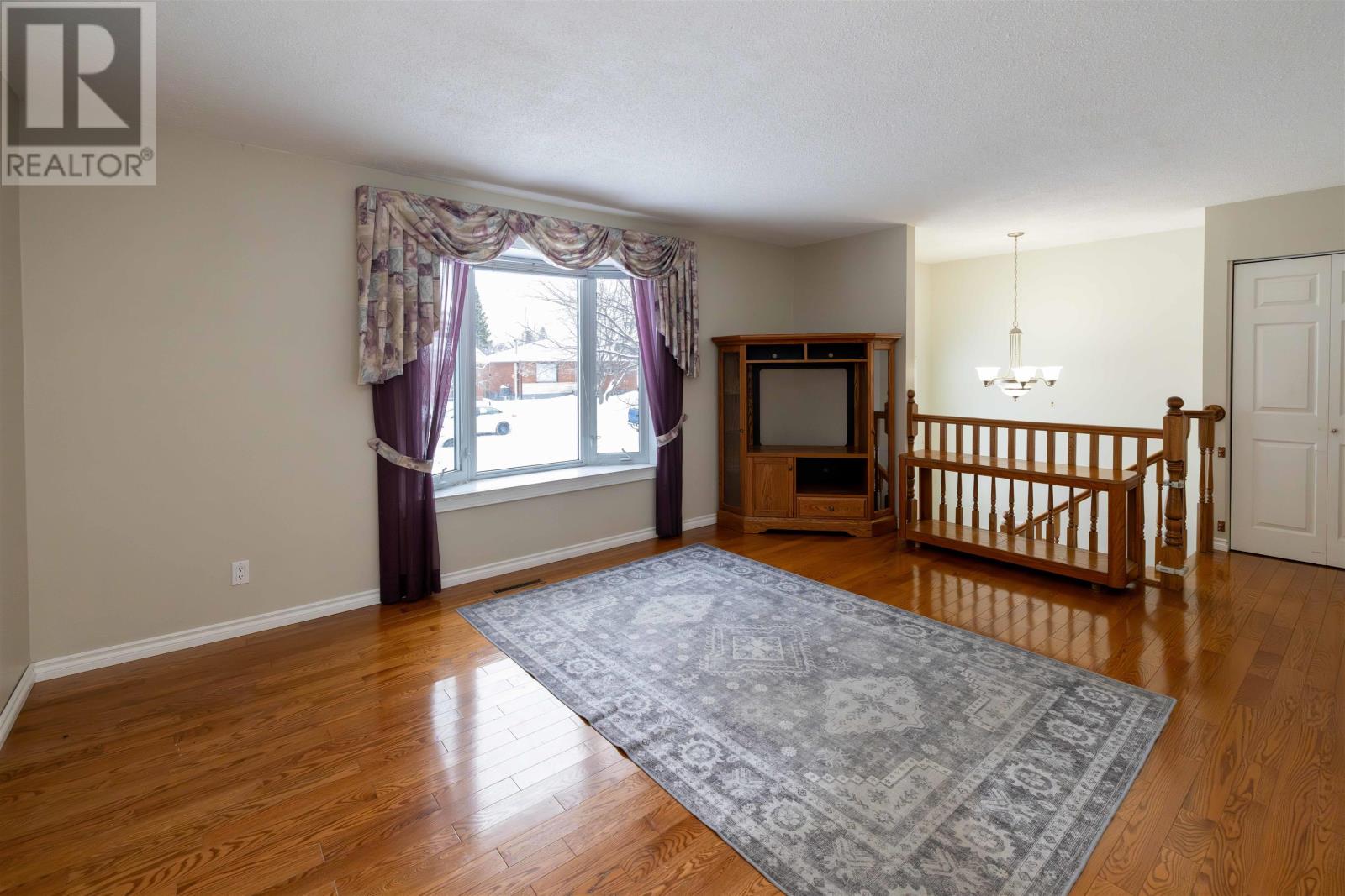 423 Westbury Cres, Thunder Bay, Ontario  P7C 4N6 - Photo 5 - TB2600087