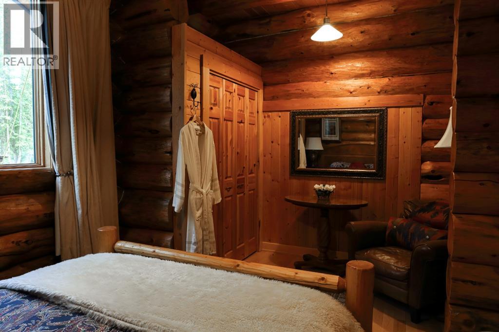 104 White Avenue, Bragg Creek, Alberta  T0L 0K0 - Photo 35 - A2216524