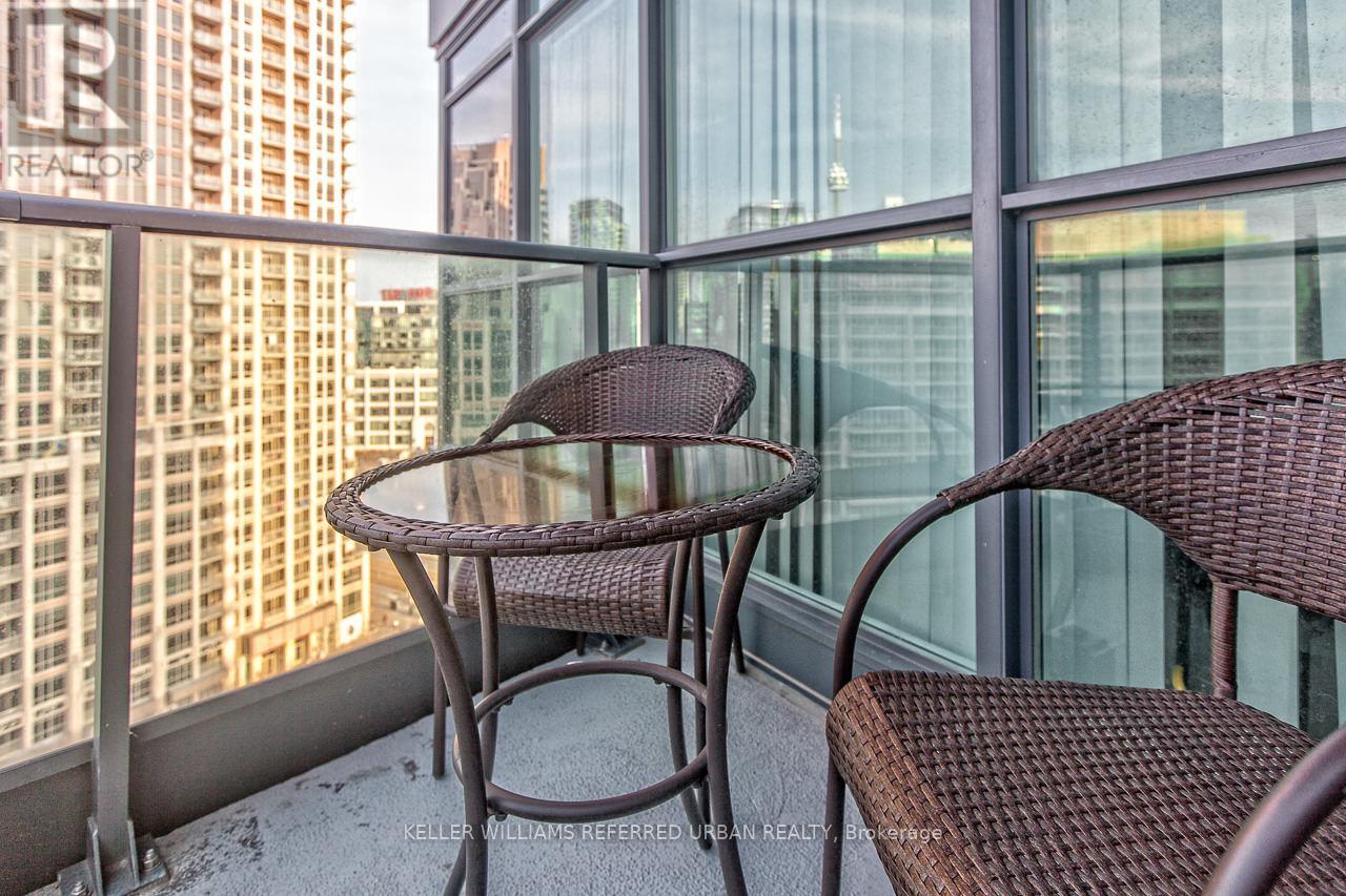 1411 - 215 Fort York Boulevard, Toronto, Ontario  M5V 4A2 - Photo 24 - C12707288