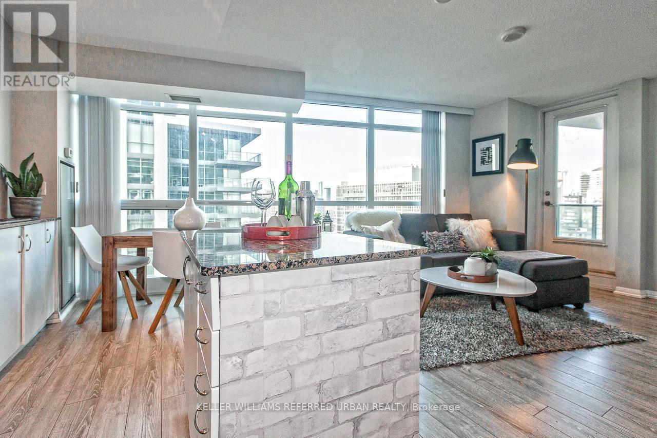 1411 - 215 Fort York Boulevard, Toronto, Ontario  M5V 4A2 - Photo 3 - C12707288