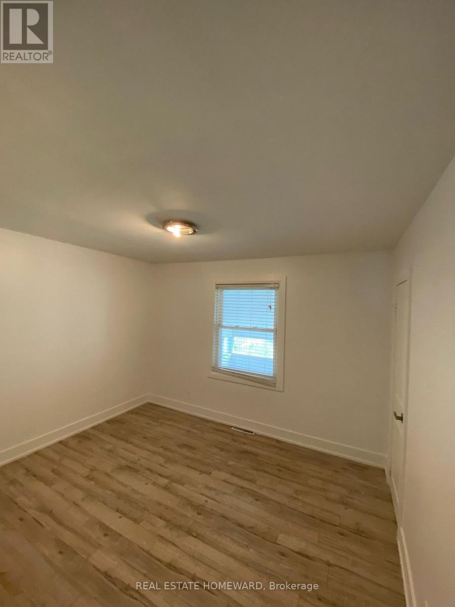 Main - 1049 Simcoe Street S, Oshawa, Ontario  L1H 4L4 - Photo 7 - E12707280