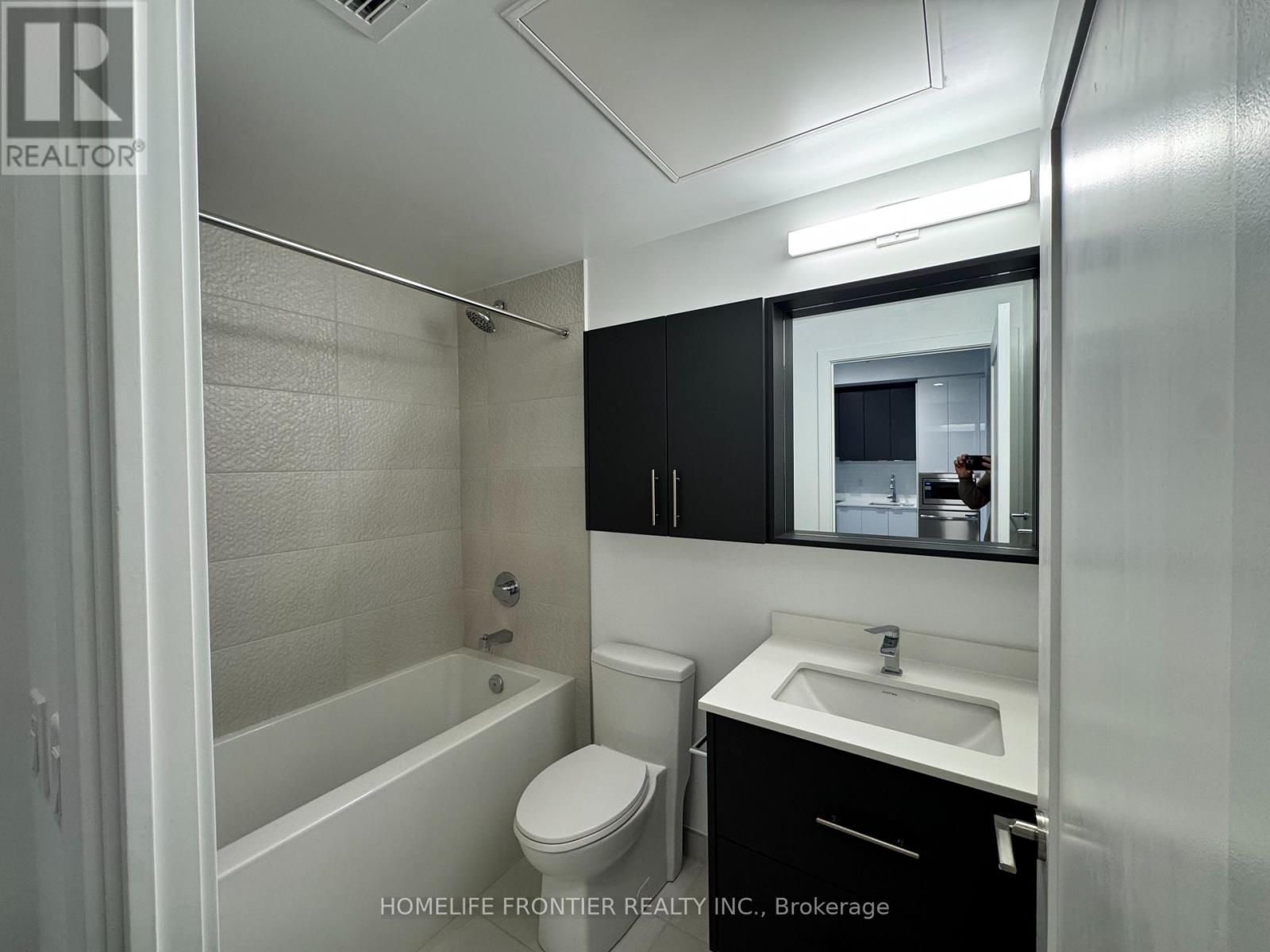 805 - 9781 Markham Road, Markham, Ontario  L6E 0W4 - Photo 10 - N12707284