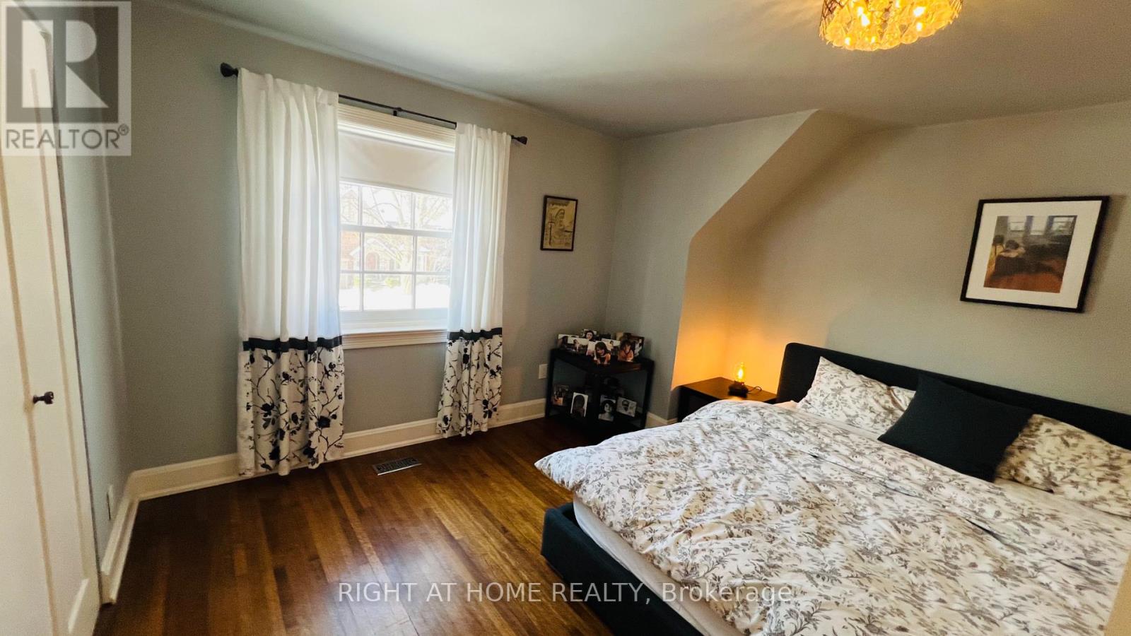 11 Kings Lynn Road, Toronto, Ontario  M8X 2M9 - Photo 23 - W12704802