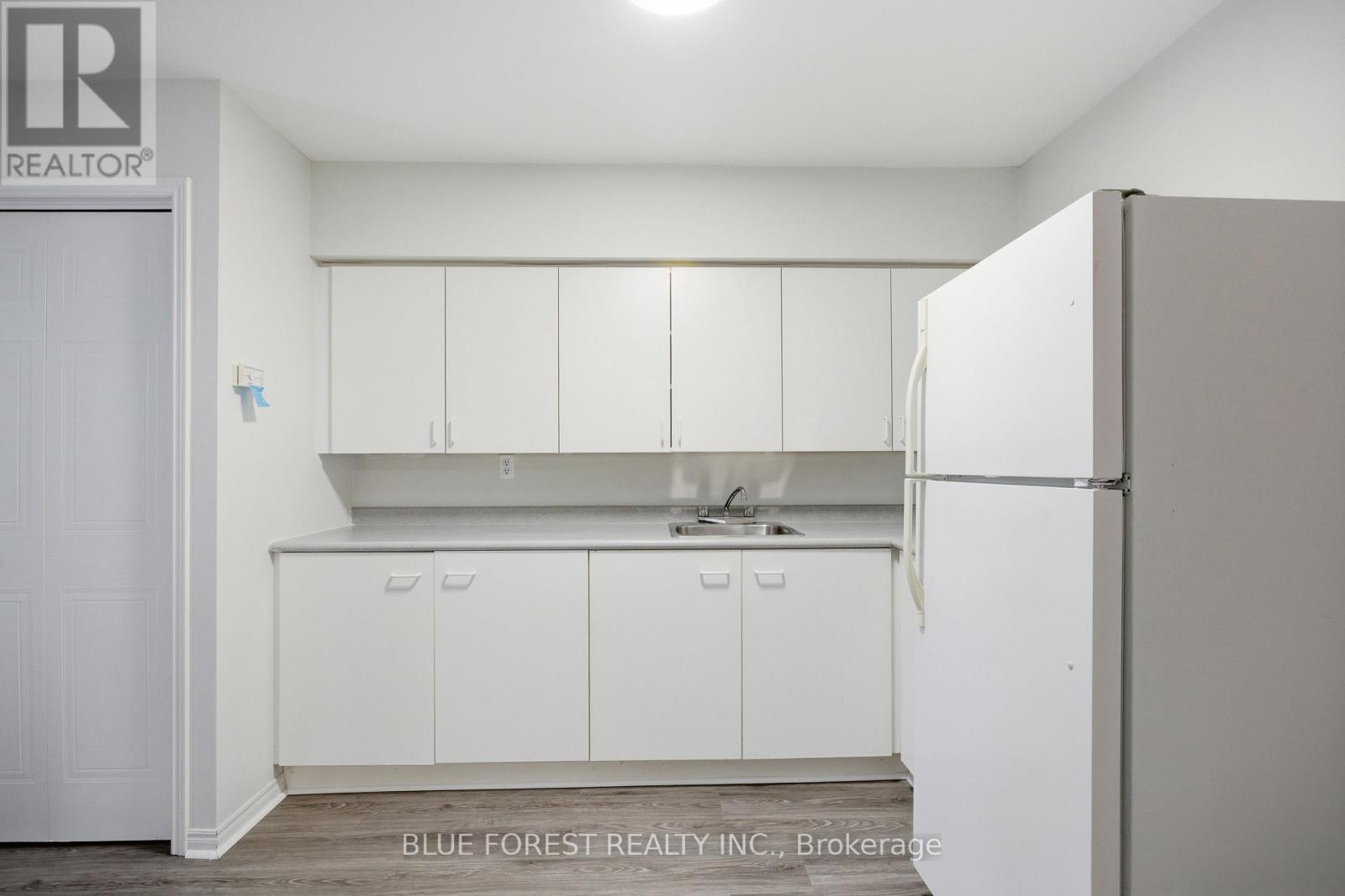 959 Lawson Road, London North, Ontario  N6G 4X4 - Photo 34 - X12702010