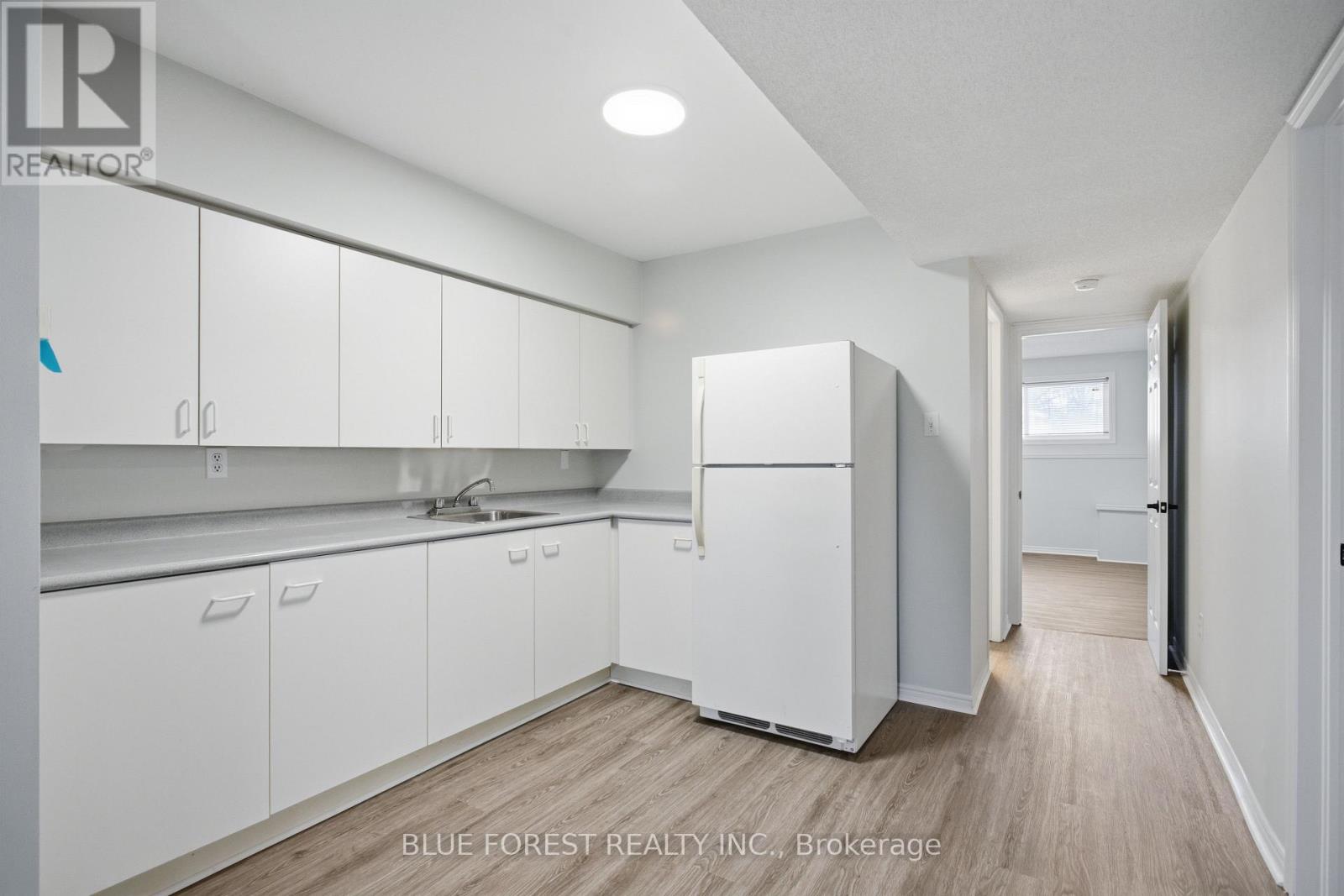 959 Lawson Road, London North, Ontario  N6G 4X4 - Photo 35 - X12702010