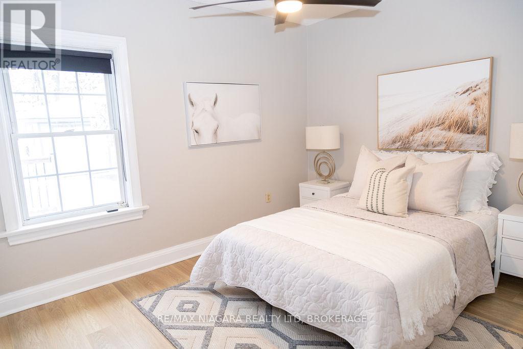 18 Welland Vale Road, St. Catharines (Downtown), Ontario  L2R 2L6 - Photo 9 - X12707290