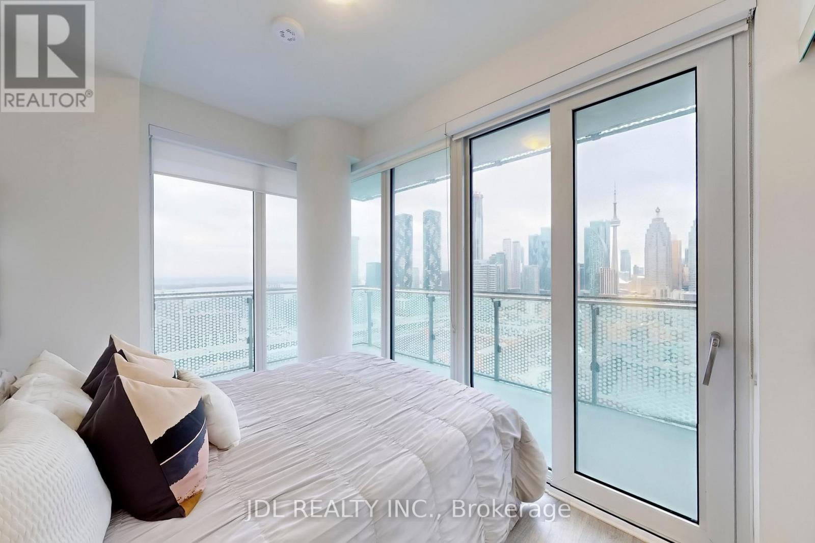 2827 - 135 Lower Sherbourne Street, Toronto, Ontario  M5A 1Y4 - Photo 24 - C12693872