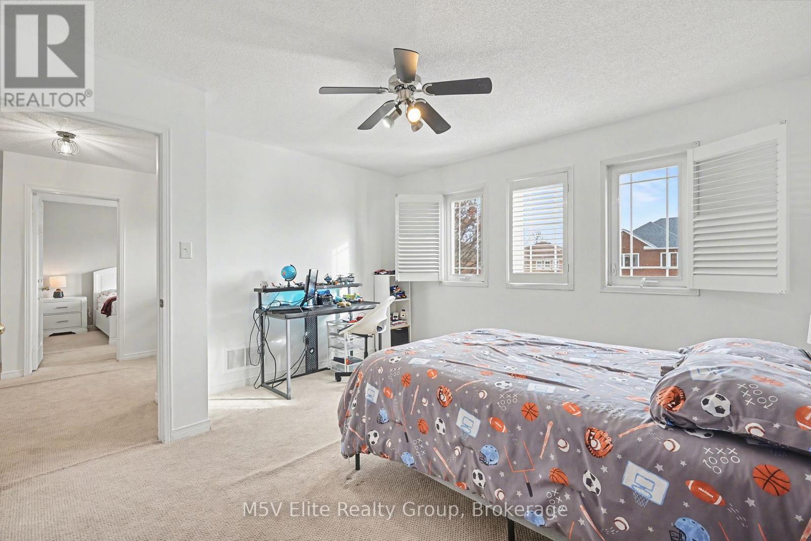 12 Donald Wilson Street, Whitby, Ontario  L1R 2H5 - Photo 9 - E12707292