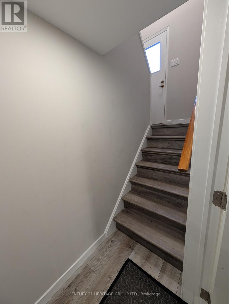 A - 971 Vistula Drive, Pickering, Ontario  L1W 2L8 - Photo 2 - E12663046