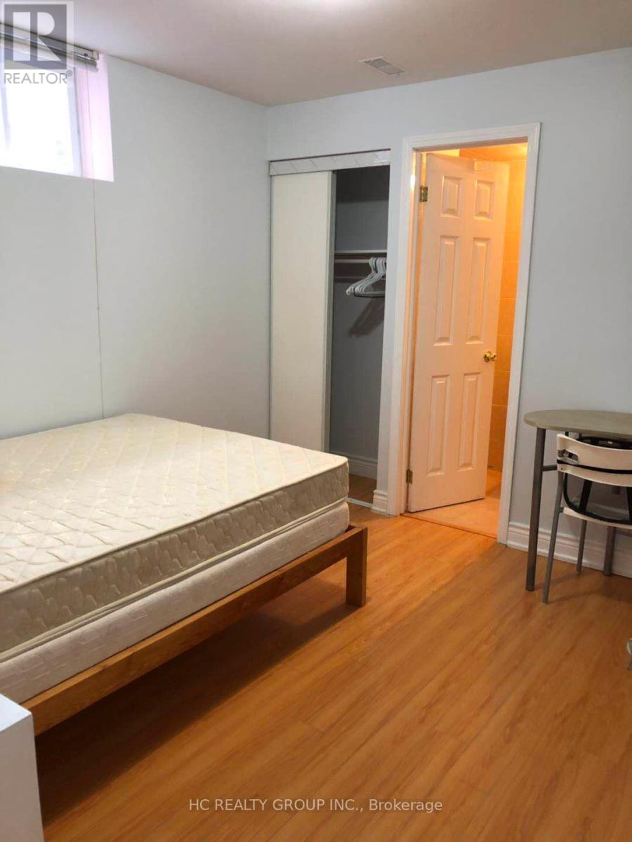 217 Milliken Meadows Drive, Markham, Ontario  L3R 0V9 - Photo 5 - N12701902