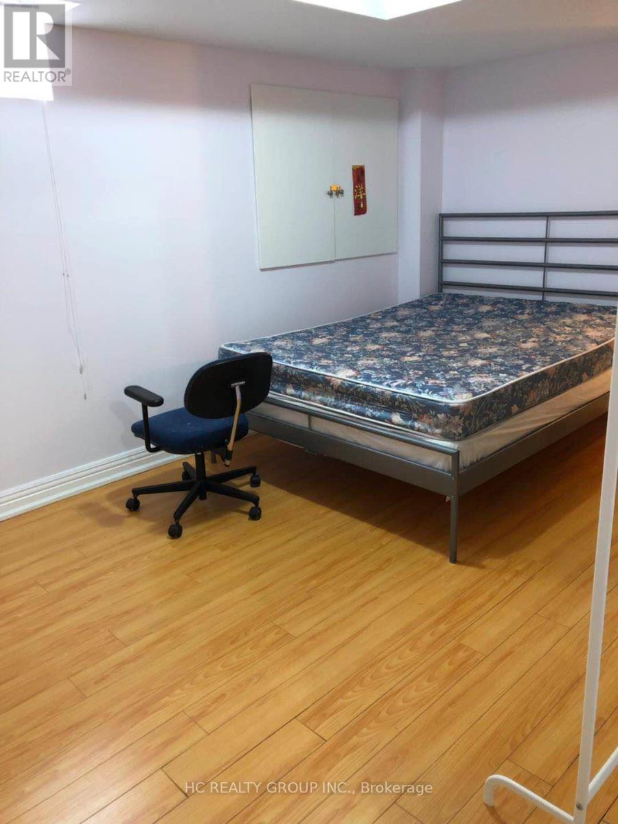 217 Milliken Meadows Drive, Markham, Ontario  L3R 0V9 - Photo 9 - N12701902