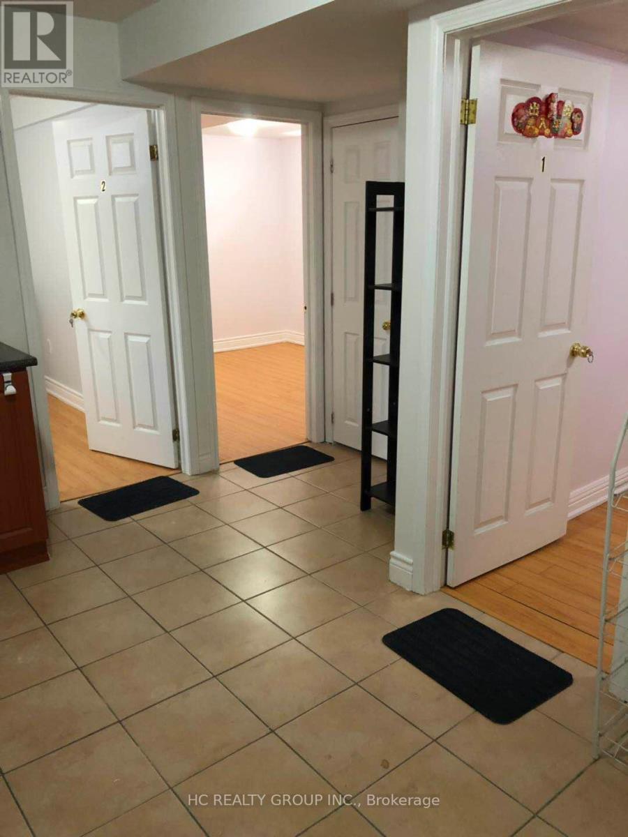 217 Milliken Meadows Drive, Markham, Ontario  L3R 0V9 - Photo 4 - N12701902