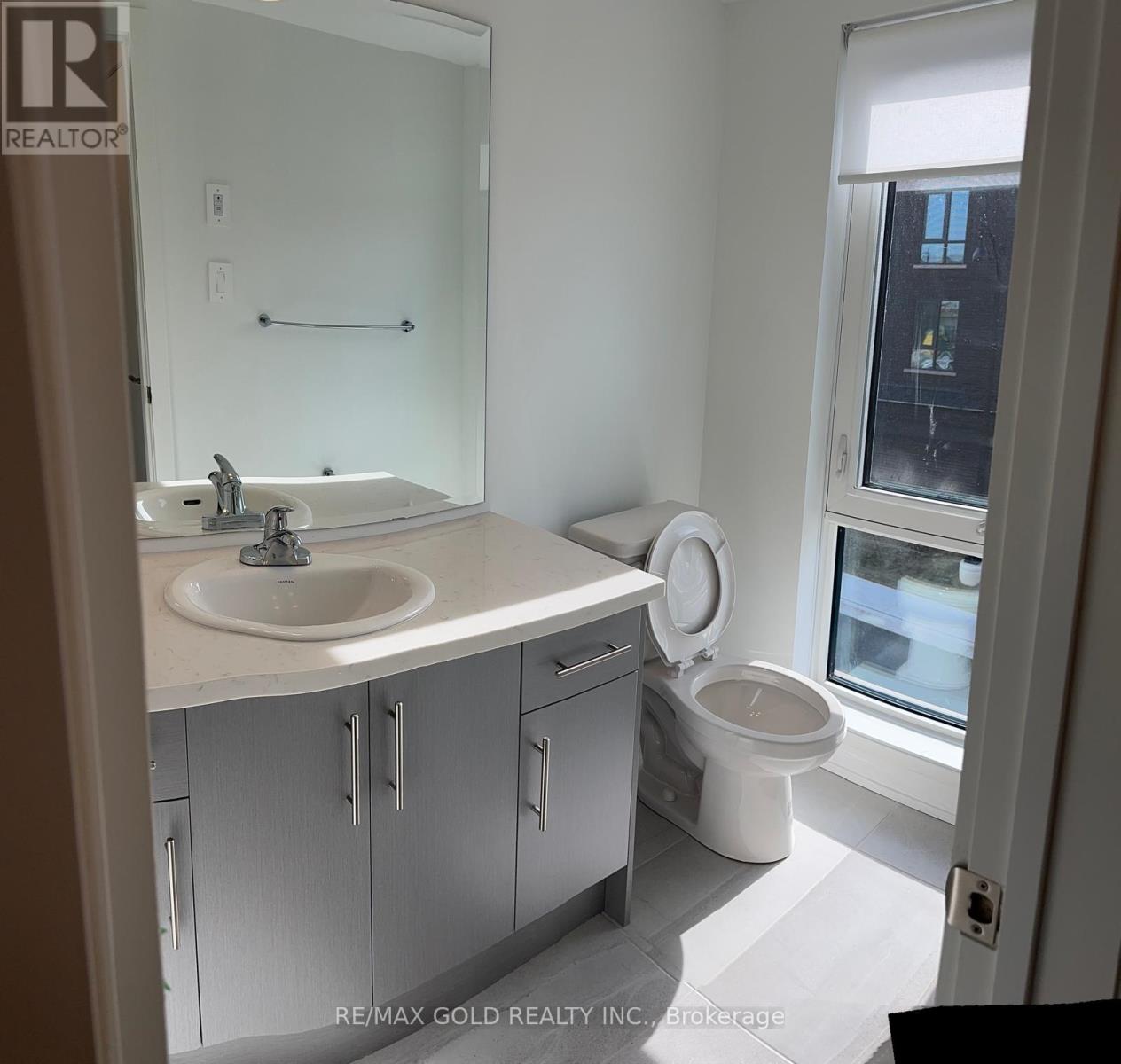 24 - 65 Romilly Avenue, Brampton, Ontario  L7A 0B7 - Photo 3 - W12707306