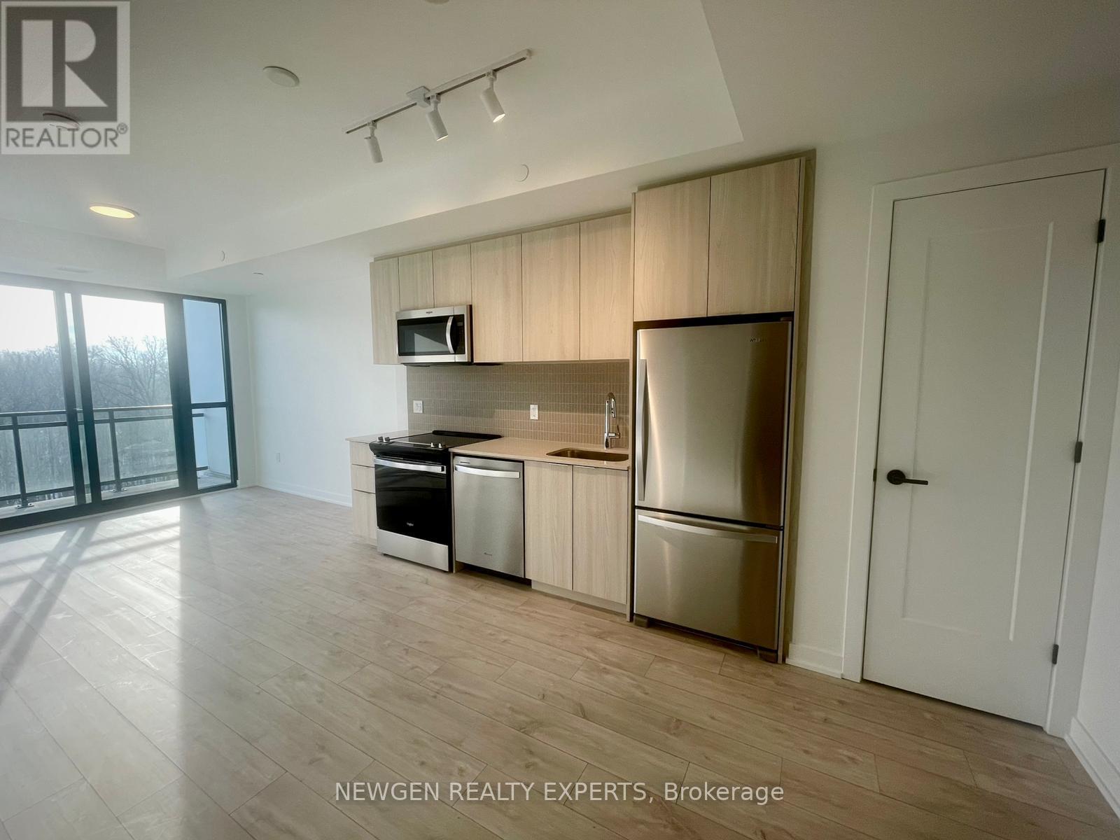 501 - 750 Whitlock Avenue, Milton, Ontario  L9E 2B4 - Photo 10 - W12707322