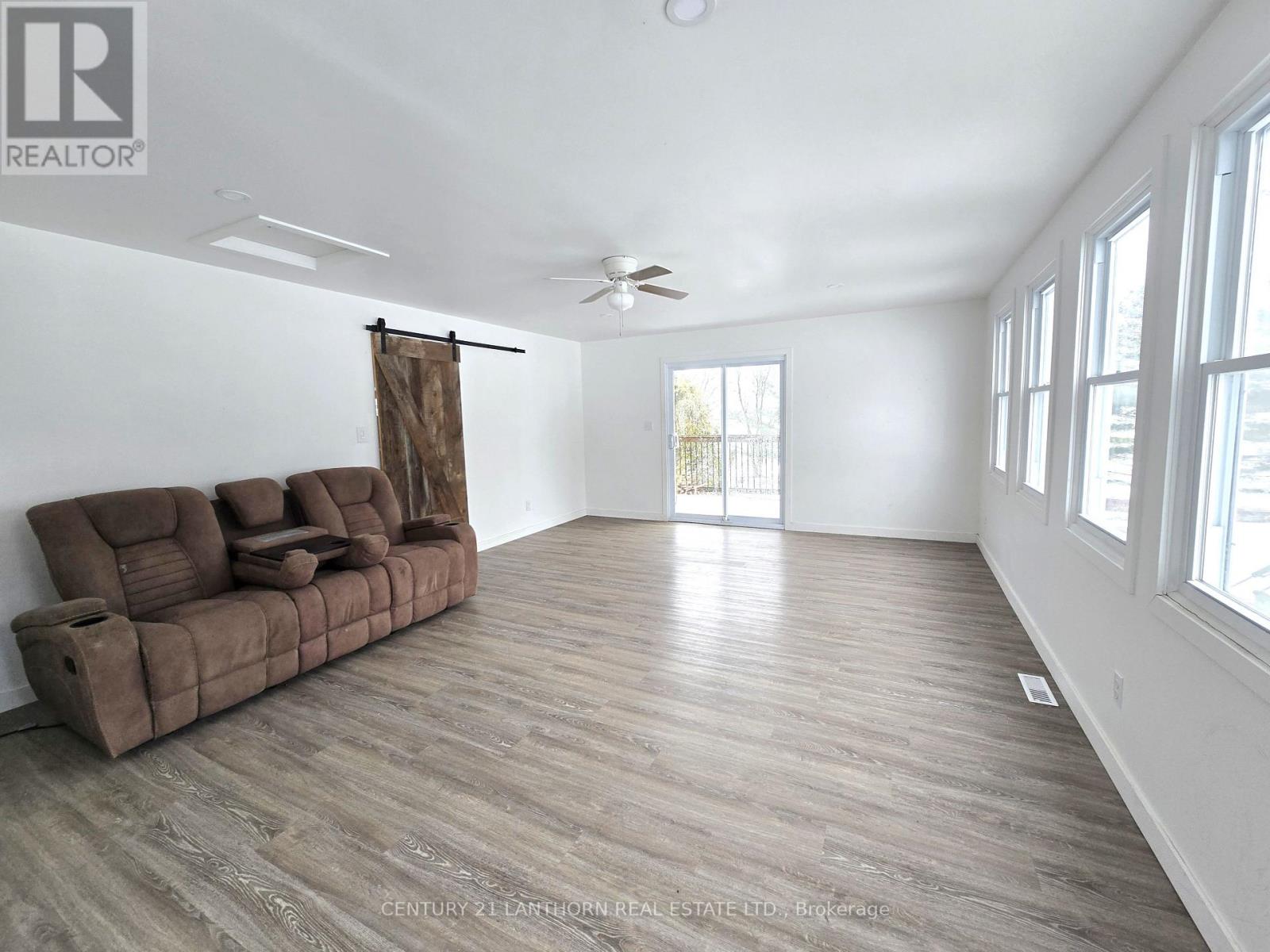 87 Rorabeck Road, Quinte West, Ontario  K8V 5P8 - Photo 9 - X12688724