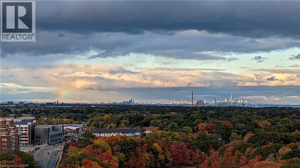 65 Speers Road, Oakville, Ontario  L6K 0J1 - Photo 1 - 40799366