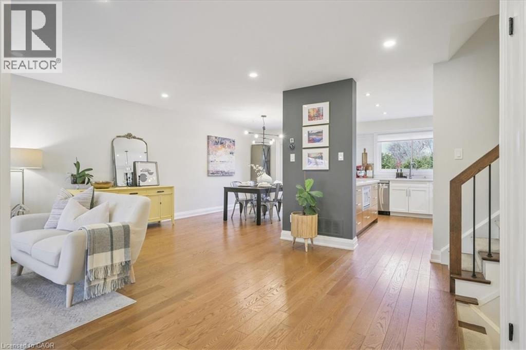 478 Donegal Drive, Burlington, Ontario  L7L 2M7 - Photo 7 - 40799322