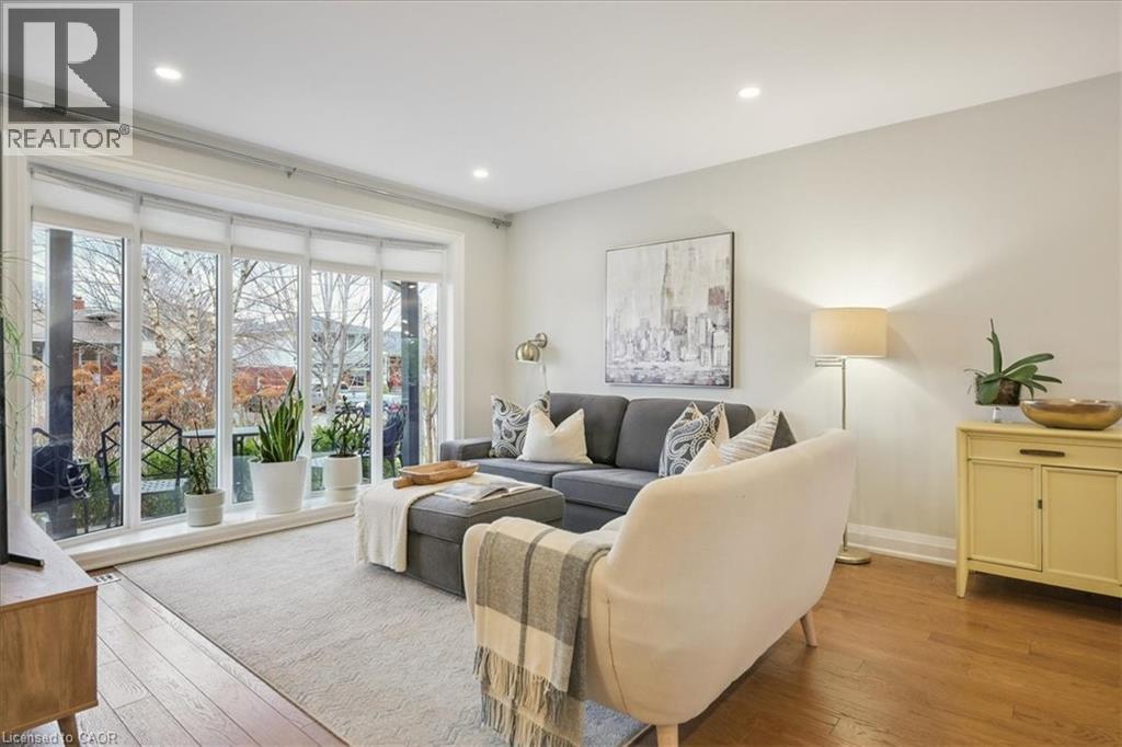 478 Donegal Drive, Burlington, Ontario  L7L 2M7 - Photo 9 - 40799322