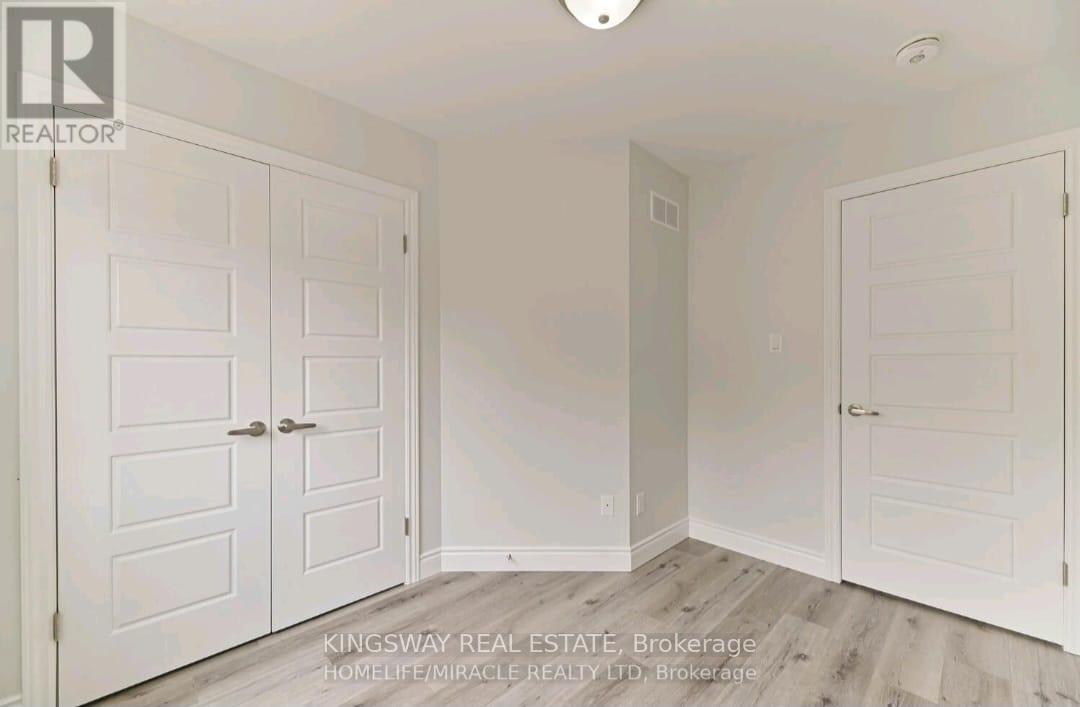 616 Linden Drive, Cambridge, Ontario  N3H 0C6 - Photo 18 - X12707316