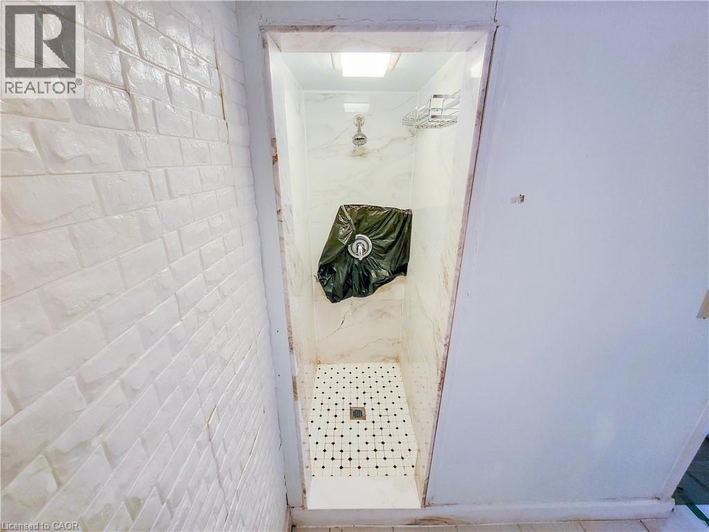 109 Terrace Drive, Hamilton, Ontario  L9A 2Y8 - Photo 7 - 40770062