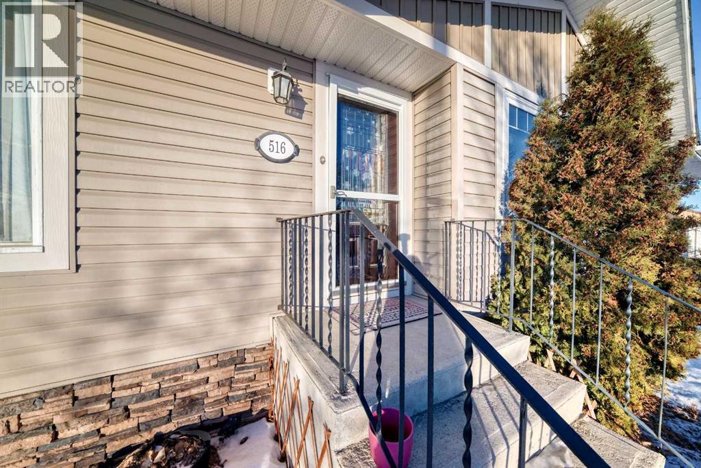516 2 Avenue Ne, Airdrie, Alberta  T4B 1R4 - Photo 3 - A2278819