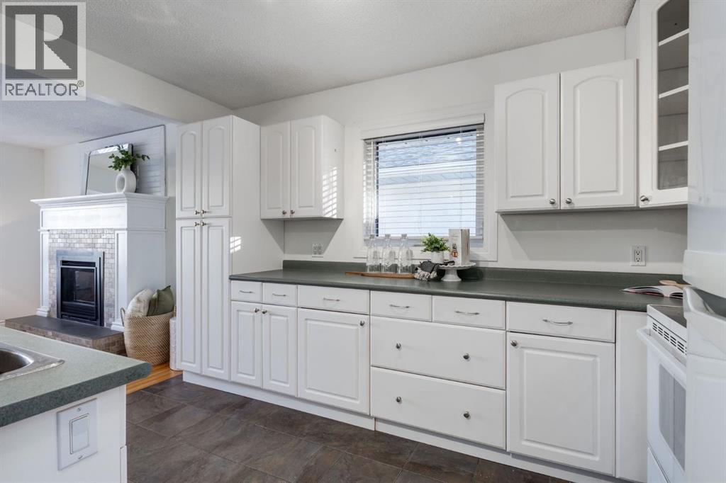 4011 25 Avenue Sw, Calgary, Alberta  T3E 0L7 - Photo 10 - A2280085