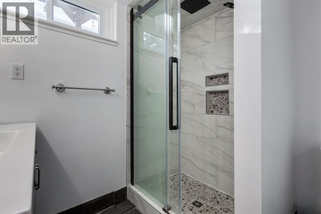 4011 25 Avenue Sw, Calgary, Alberta  T3E 0L7 - Photo 26 - A2280085