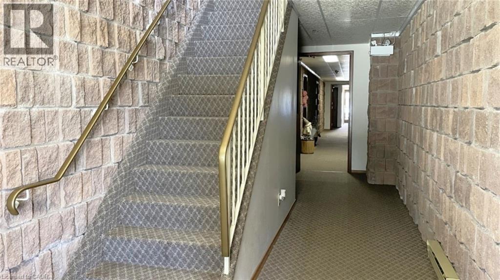 470 Elizabeth Street E, Listowel, Ontario  N4W 2P9 - Photo 4 - 40756879