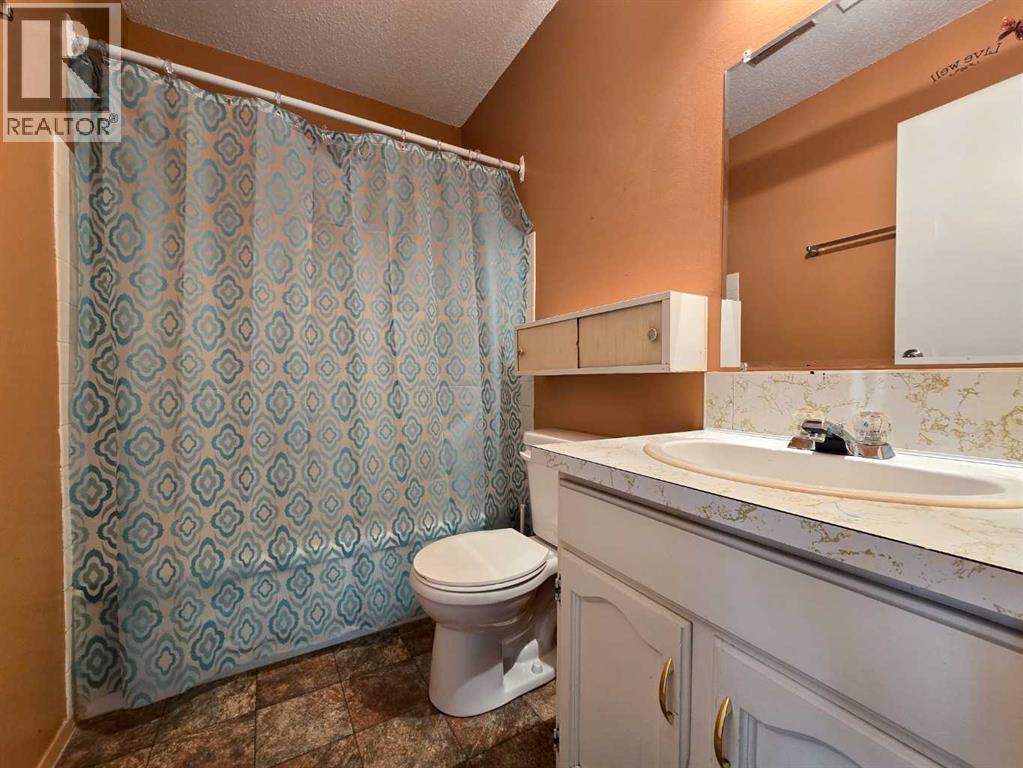 #3, 11910 21 Avenue, Blairmore, Alberta  T0K 0E0 - Photo 6 - A2278069