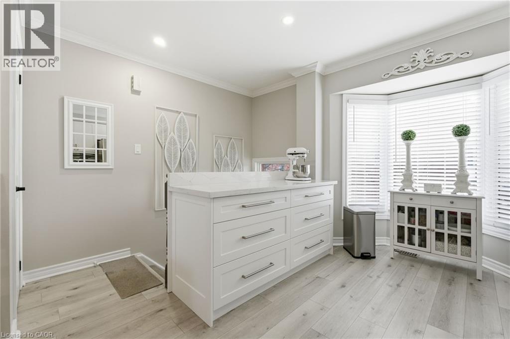 3480 Upper Middle Road Unit# 123, Burlington, Ontario  L7M 4R8 - Photo 6 - 40788827