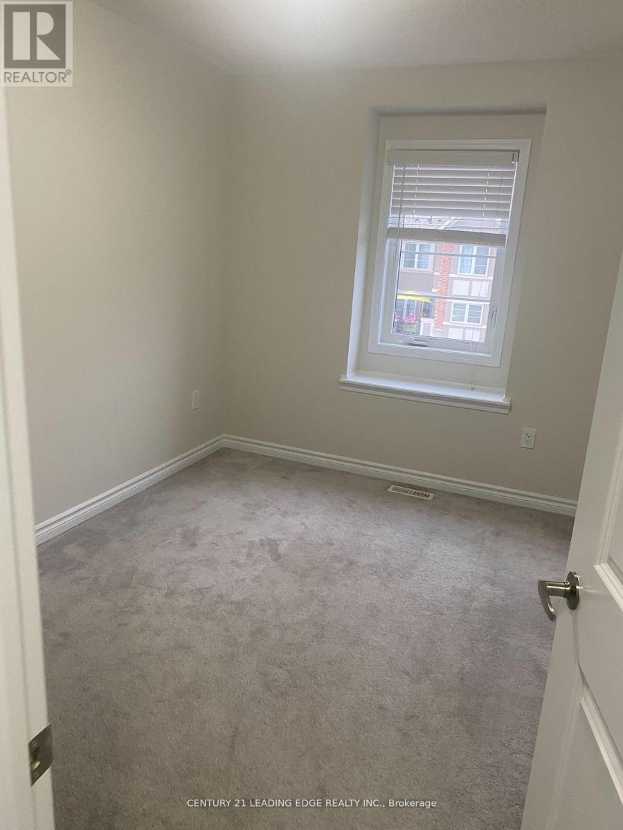 5 Fusilier Drive, Toronto, Ontario  M1L 0J4 - Photo 3 - E12707348