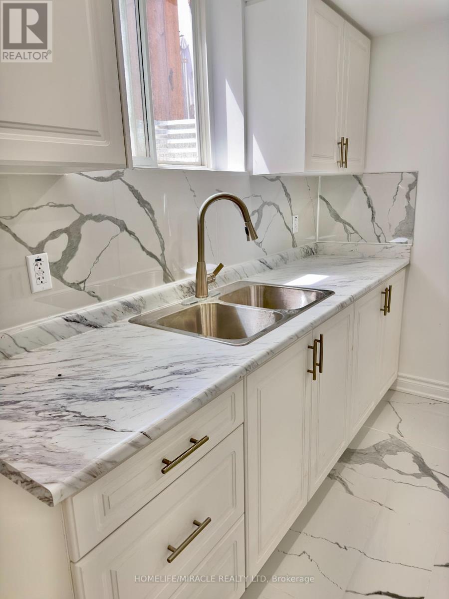 62 Telegraph Drive, Whitby, Ontario  L1P 1S3 - Photo 6 - E12505822