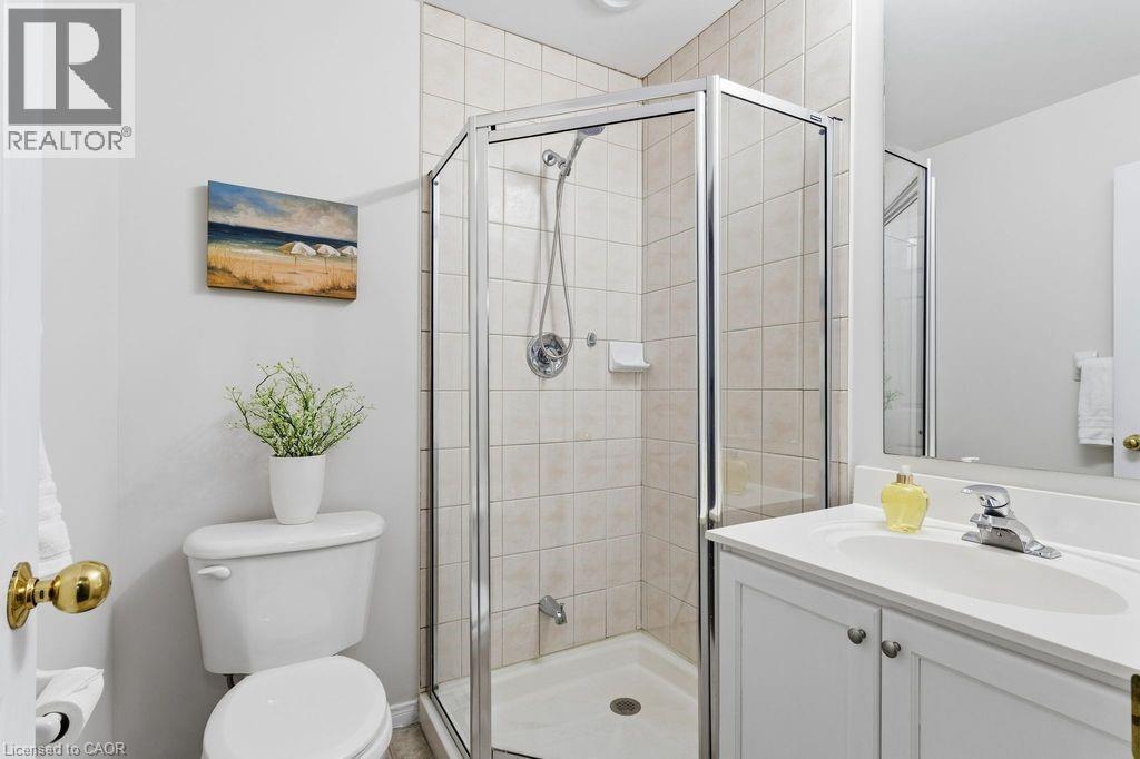 2085 Amherst Heights Drive Unit# 208, Burlington, Ontario  L7P 5C2 - Photo 3 - 40799295