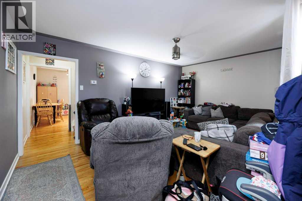 22 Poplar Crescent, Springbrook, Alberta  T4S 1V3 - Photo 3 - A2270496