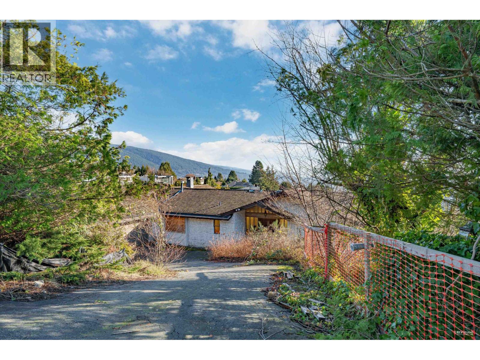 1318 Crestwell Road, West Vancouver, British Columbia  V7S 2P2 - Photo 11 - R3080375