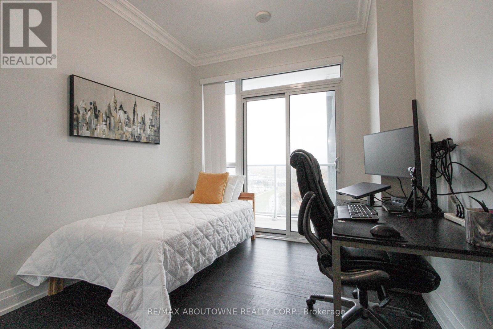 1503 - 65 Speers Road, Oakville, Ontario  L6K 0J1 - Photo 21 - W12707342