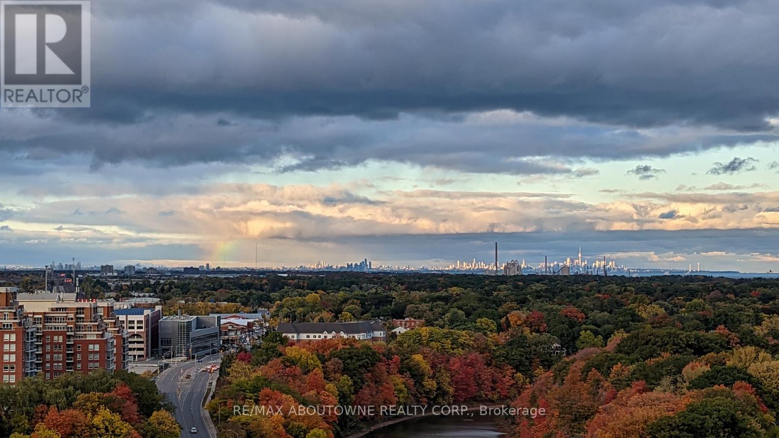 1503 - 65 Speers Road, Oakville, Ontario  L6K 0J1 - Photo 35 - W12707342