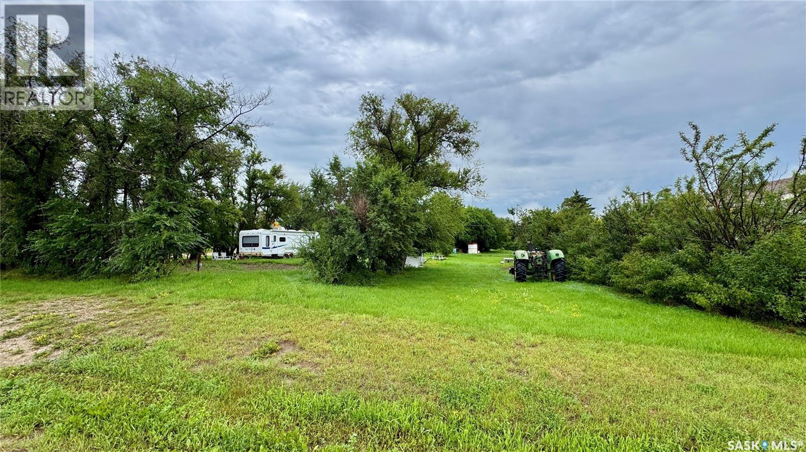 Lot 17-18 Railway STREET, Macrorie, Saskatchewan