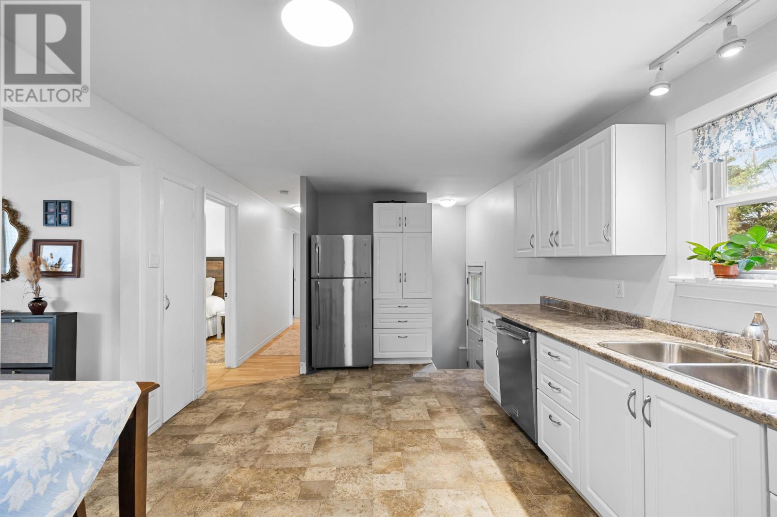 82 Newland Crescent, Charlottetown, Prince Edward Island  C1A 4H7 - Photo 17 - 202527840