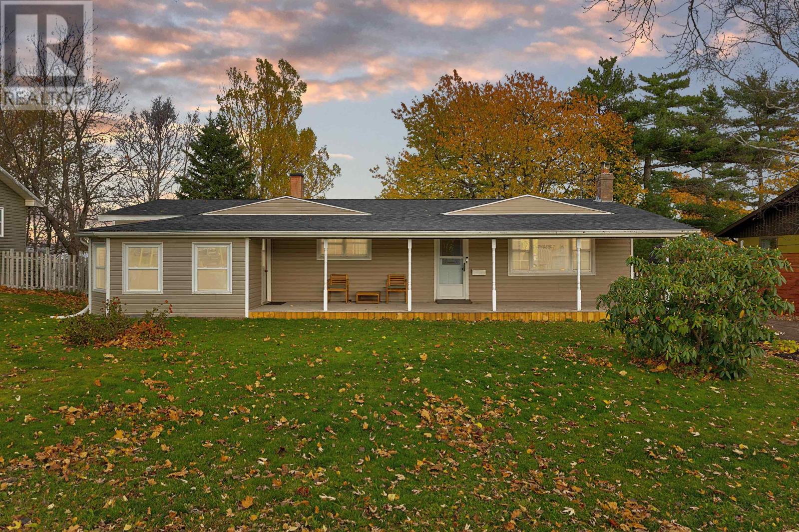 82 Newland Crescent, Charlottetown, Prince Edward Island  C1A 4H7 - Photo 49 - 202527840