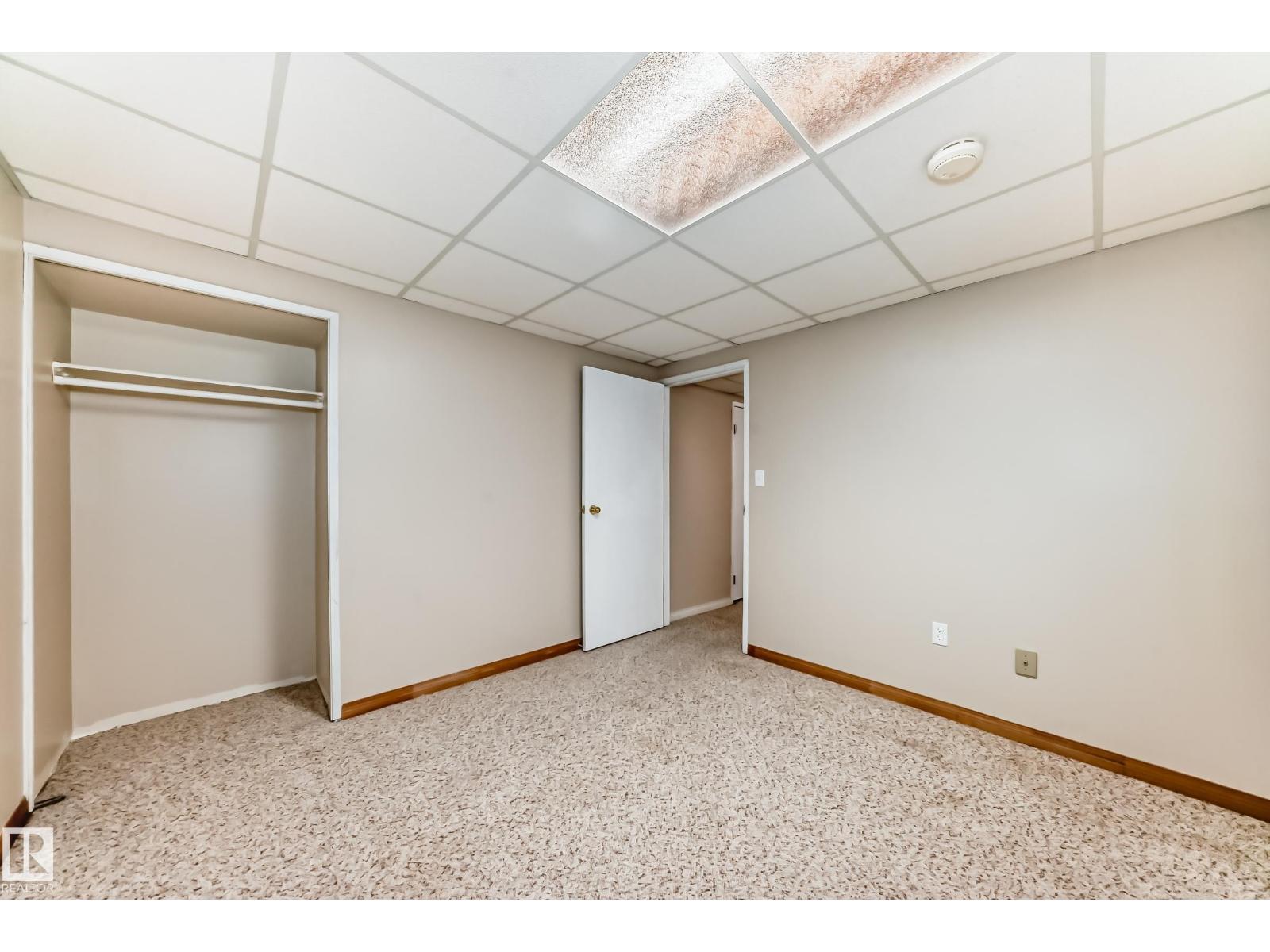 1923 52 St Nw Nw, Edmonton, Alberta  T6L 1J3 - Photo 42 - E4470423